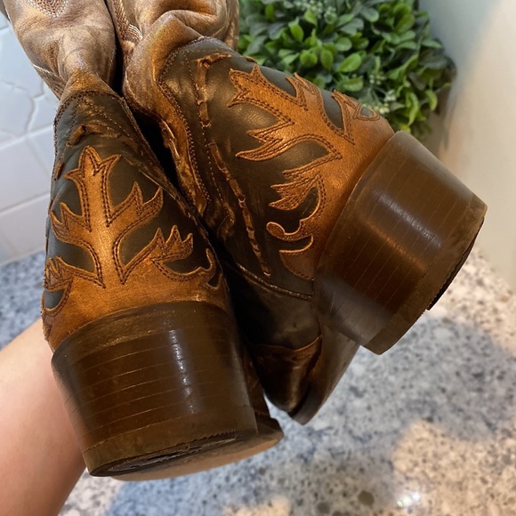 Dan Post Two-Tone Western Boots - Picture 8 of 8